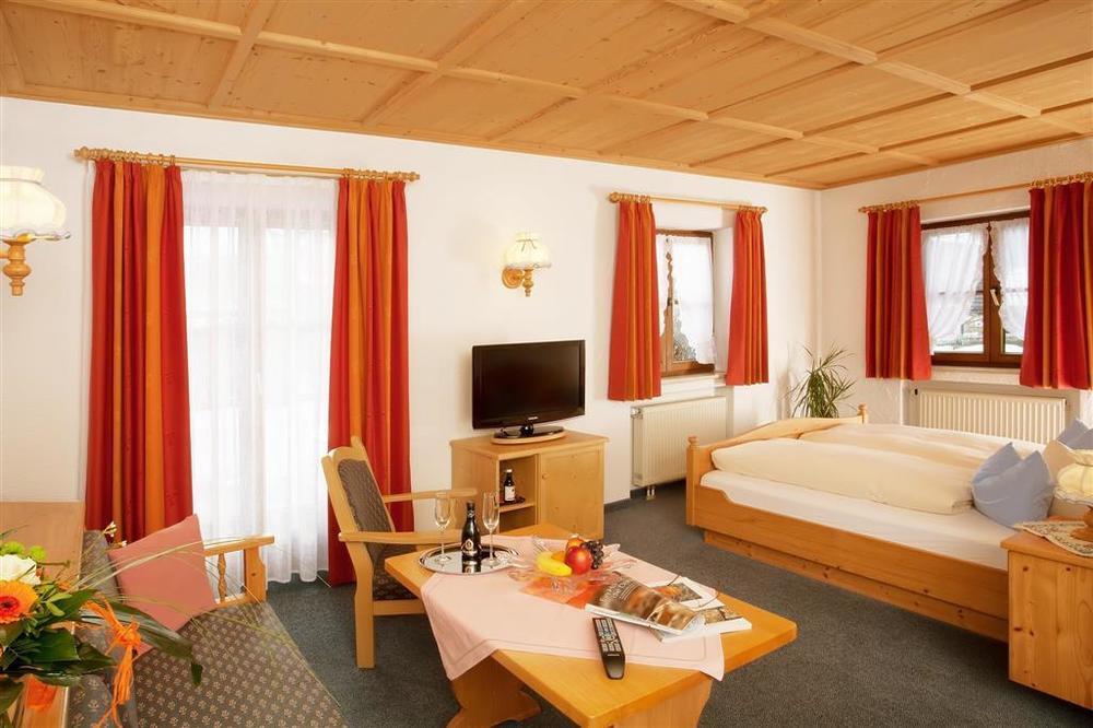 Hotel Landhaus Feldmeier ***S Oberammergau Room photo